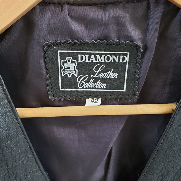 Vintage Leather Vest with laced sides - Picture 2 of 7